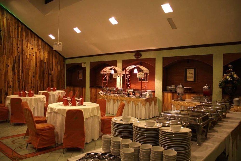 Jogja Village होटल 3*